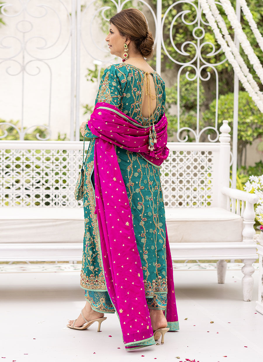 Avisa Emerald Kurta - Farah Talib Aziz