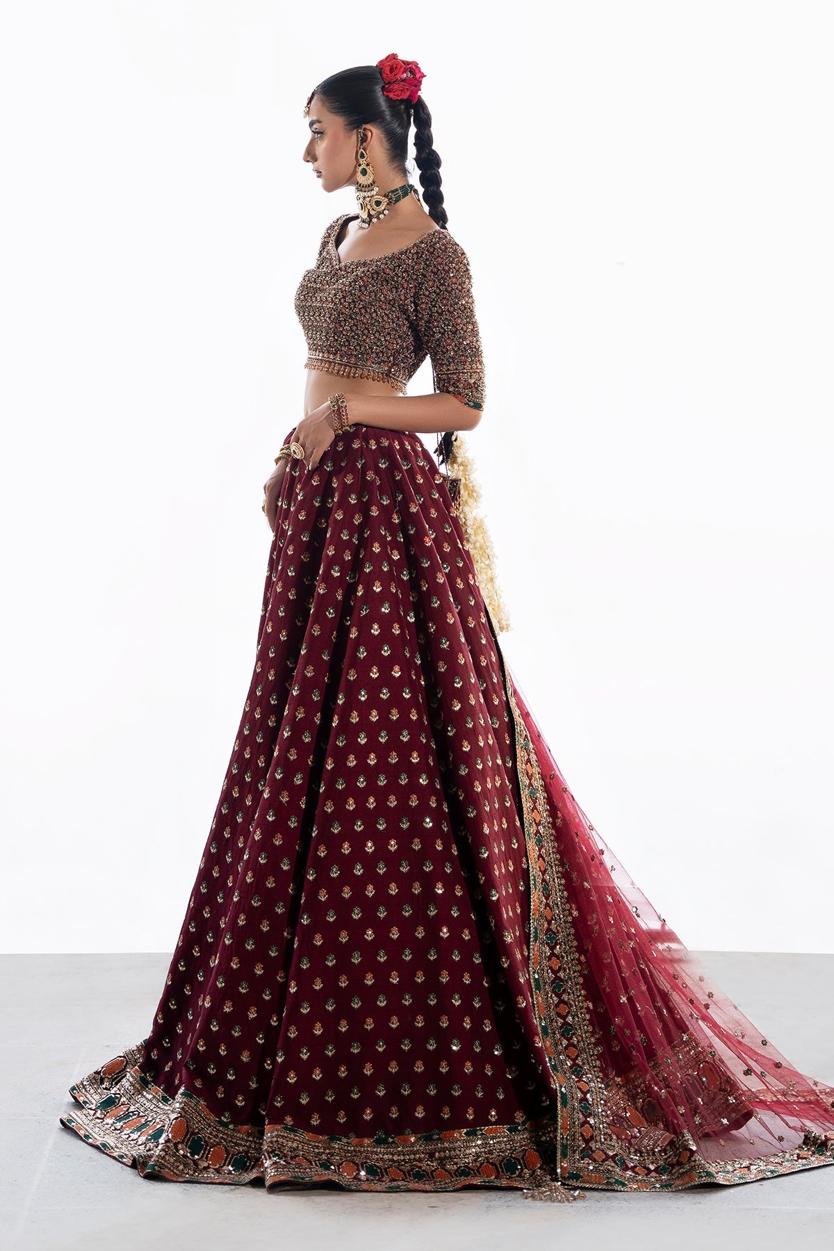 Mina Kashif Saama bridal lehenga choli - image 6