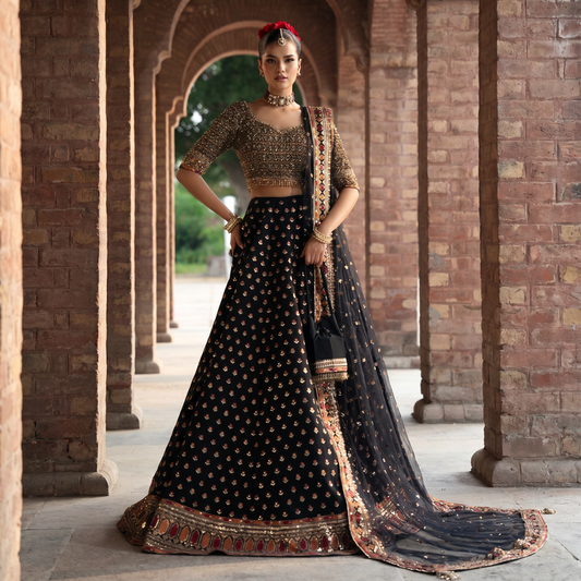 Mina Kashif Fizza bridal lehenga choli - image 1
