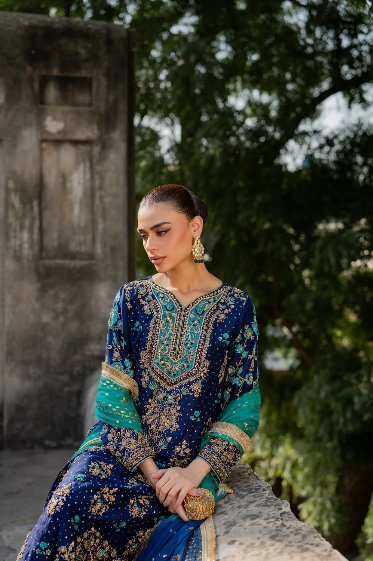 Zohra – Luxury Dark Blue & Turquoise Formal Ensemble