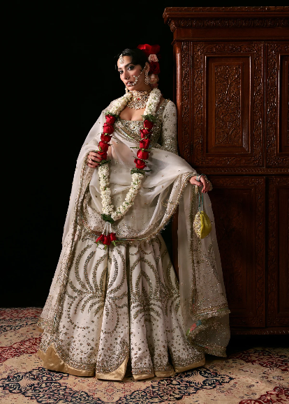 Hussain Rehar Chamkeli – Luxury Ivory Bridal Lehenga