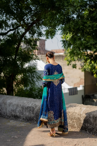 Zohra – Luxury Dark Blue & Turquoise Formal Ensemble