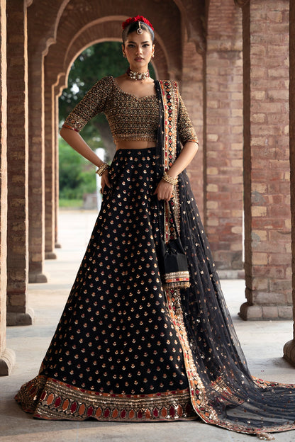 Mina Kashif Fizza bridal lehenga choli - image 7