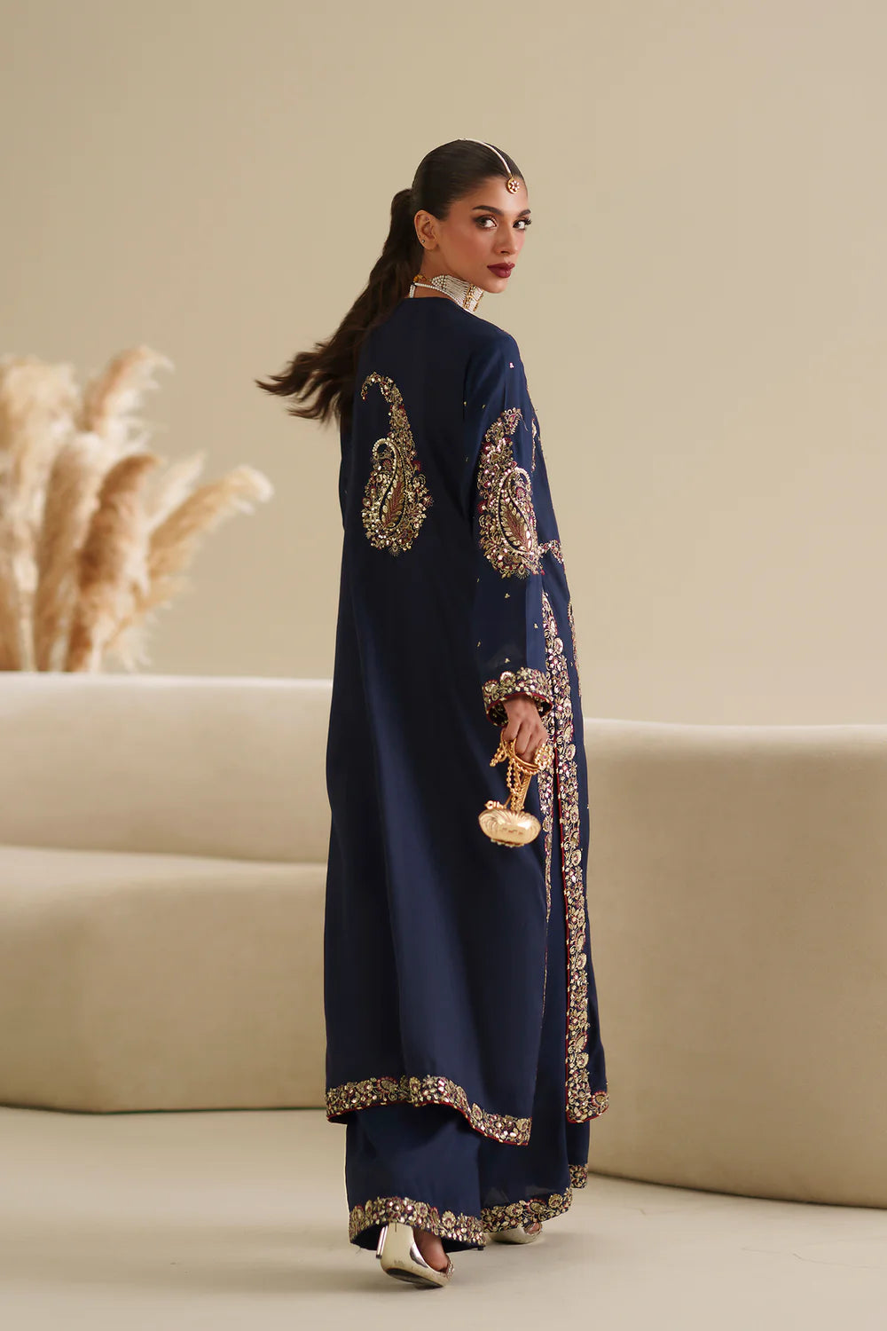 EMBROIDERED SUIT