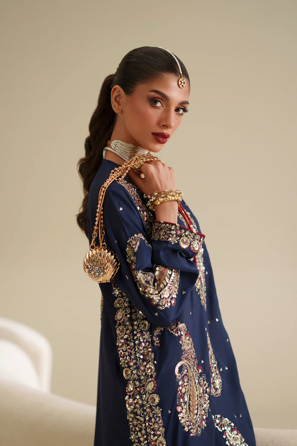 EMBROIDERED SUIT