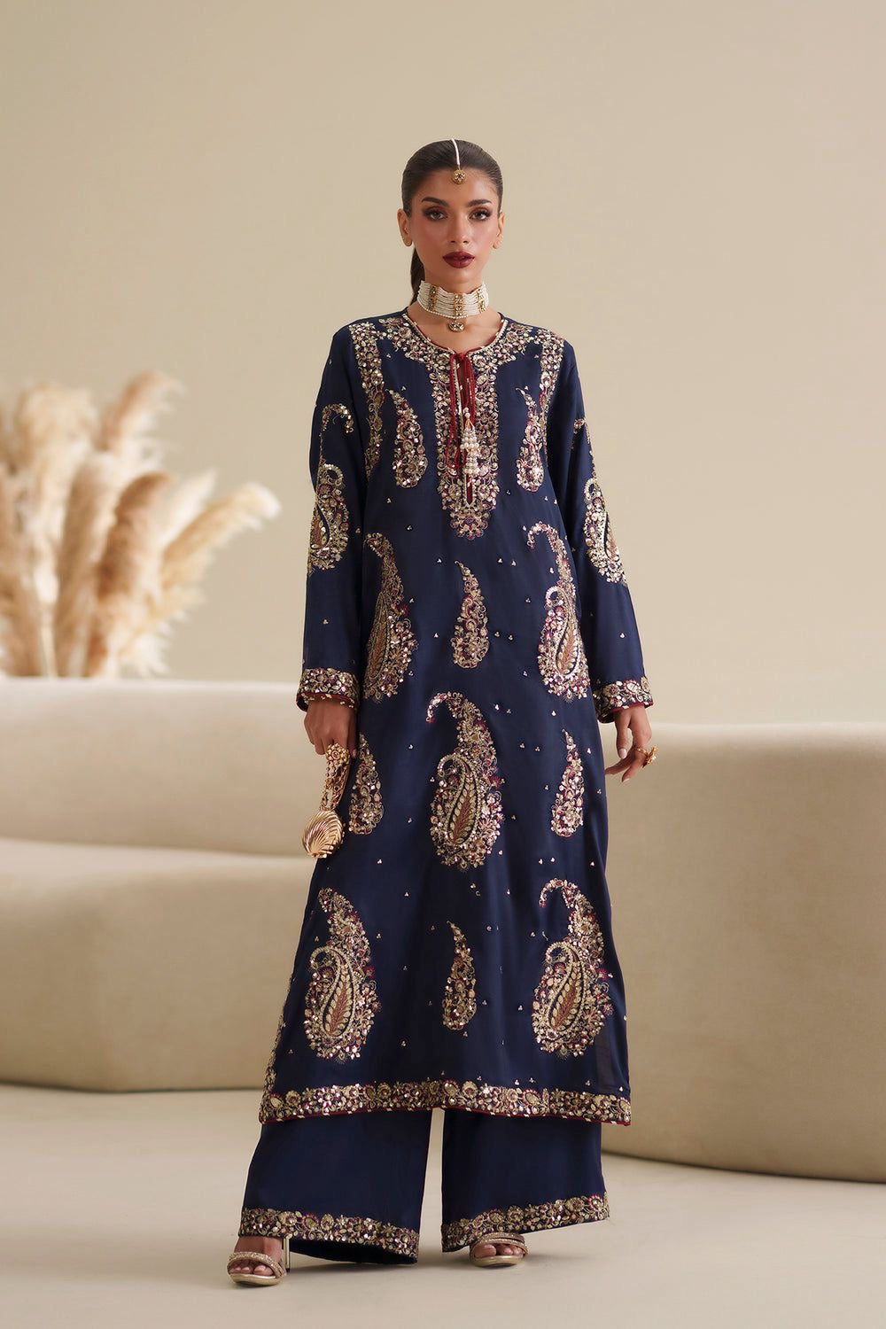 EMBROIDERED SUIT