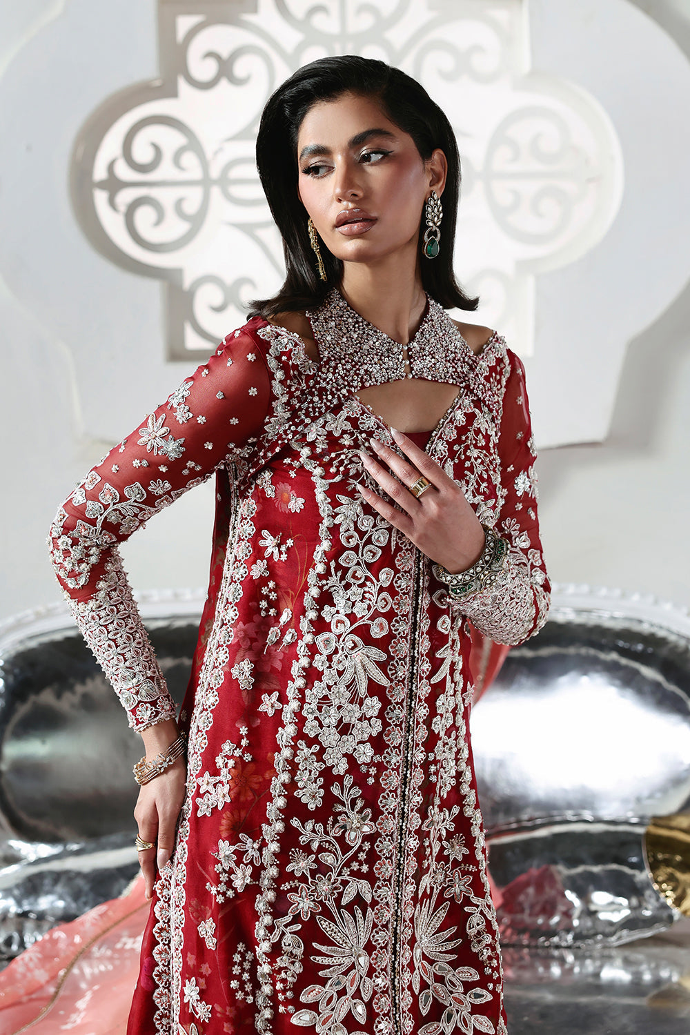 Solara raw silk suit by Soraya - detail view