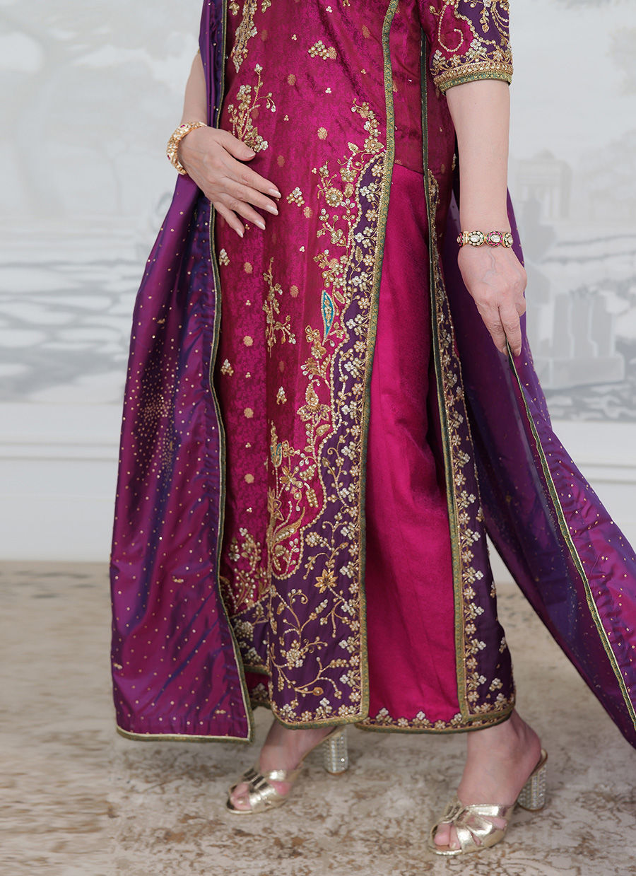 Bita Magenta - Farah Talib Aziz