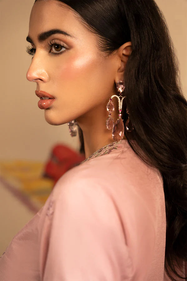 Gulzar lilac tussle silk suit - detail view