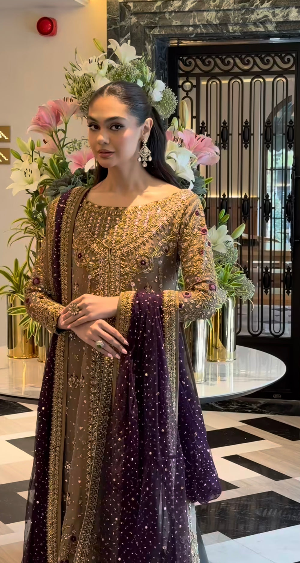 Aroha tissue masoori suit by Haris Shakeel - close up